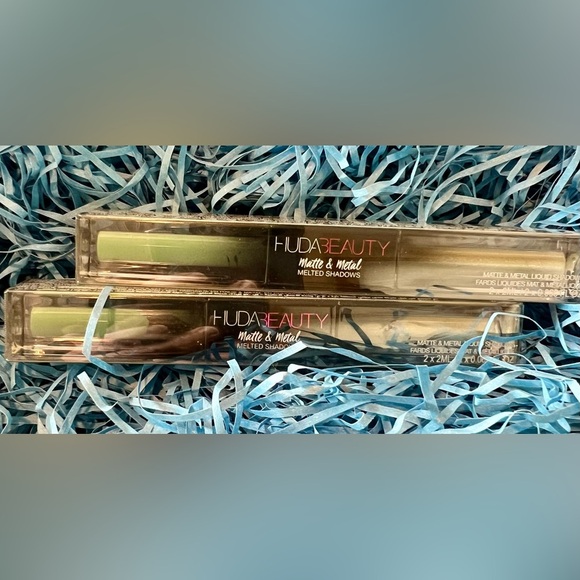 NIB HUDA BEAUTY Matte & Metal Melted Shadows in Minted & Dinero - Picture 1 of 10